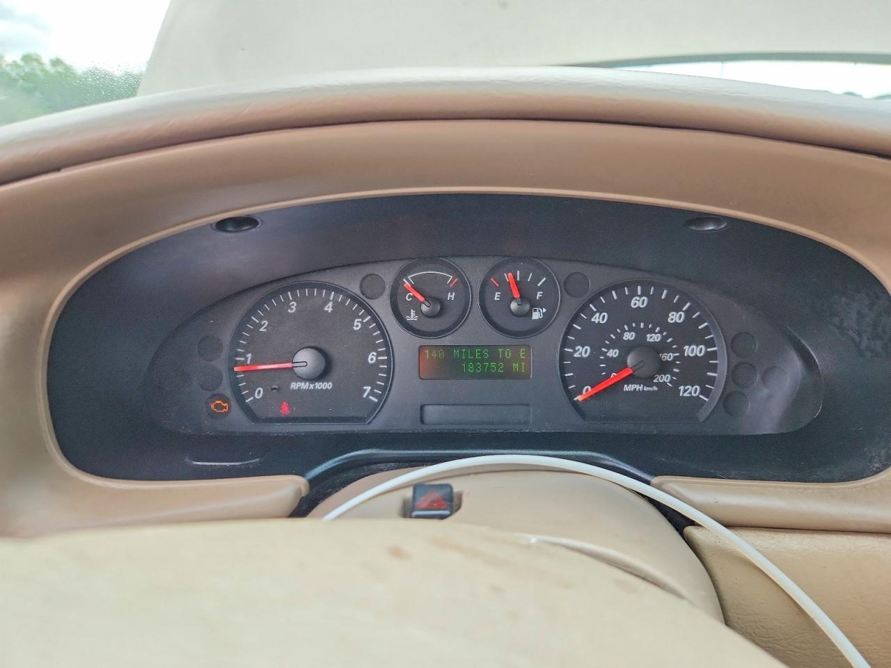 2004 Ford Taurus Se Tan vin: 1FAFP53U74A112544