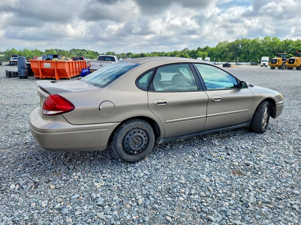 2004 Ford Taurus Se Tan vin: 1FAFP53U74A112544