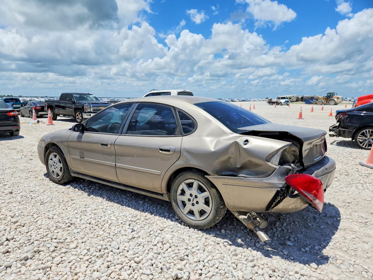 2007 Ford Taurus Se Желто-коричневый vin: 1FAFP53U77A216679