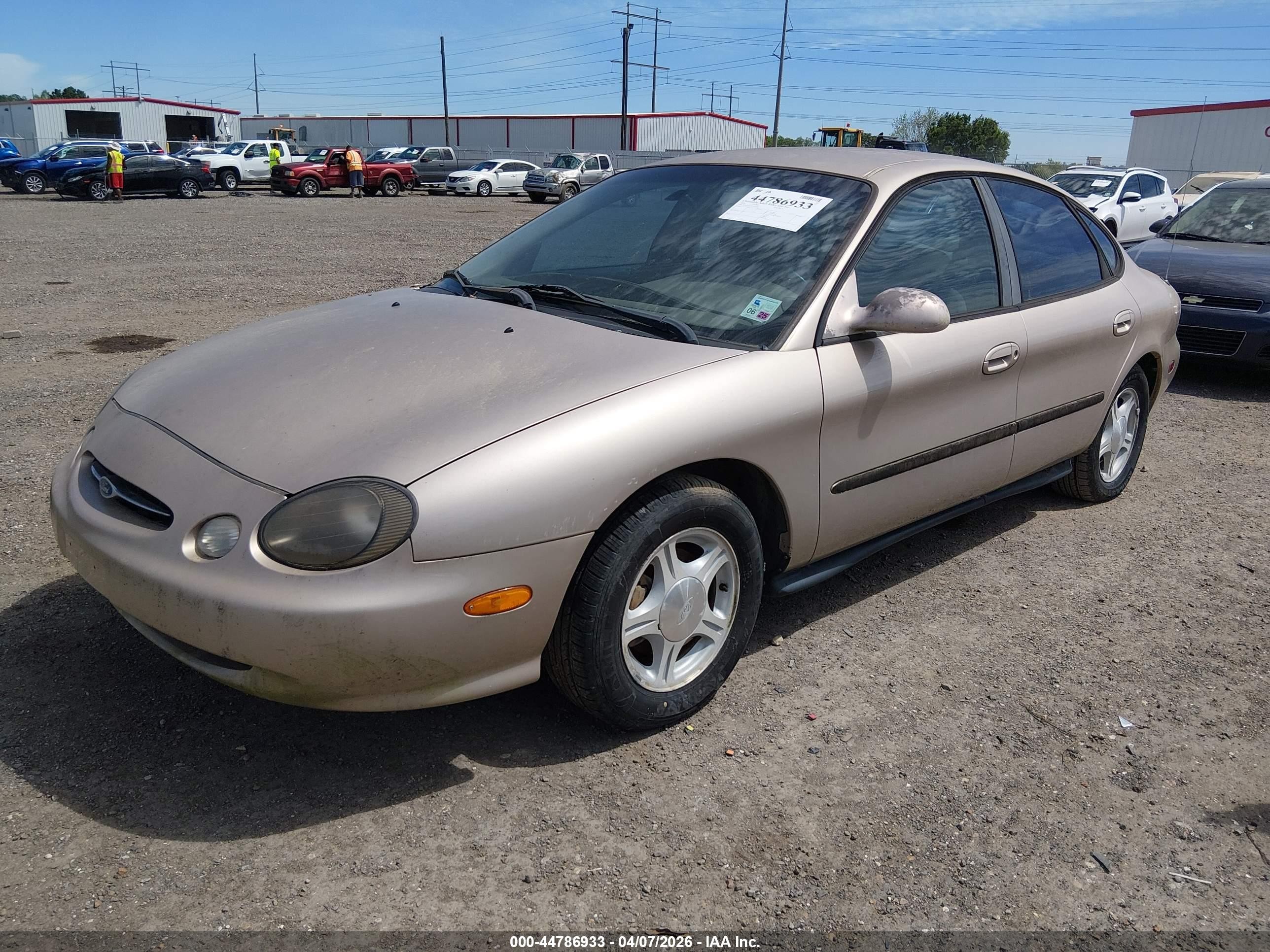 1999 Ford Taurus Se/se-ne Tan vin: 1FAFP53U7XA293164