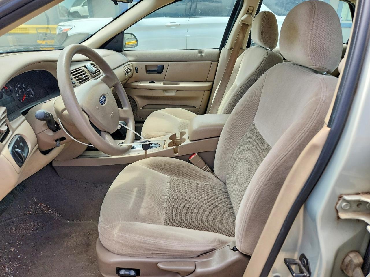 2004 Ford Taurus Se Серебряный vin: 1FAFP53U84G100951