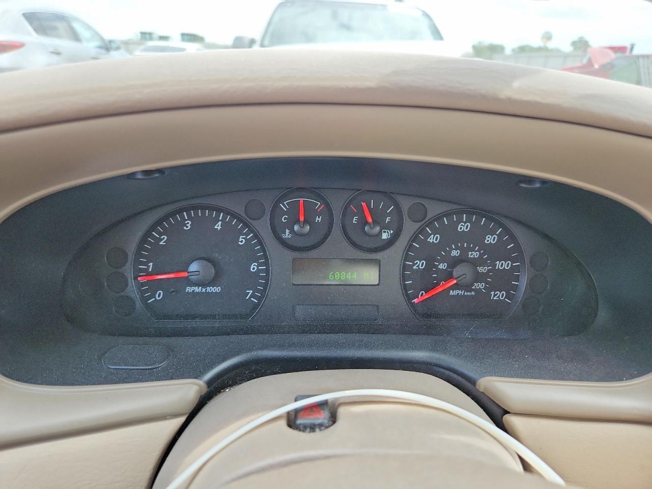 2004 Ford Taurus Se Серебряный vin: 1FAFP53U84G100951