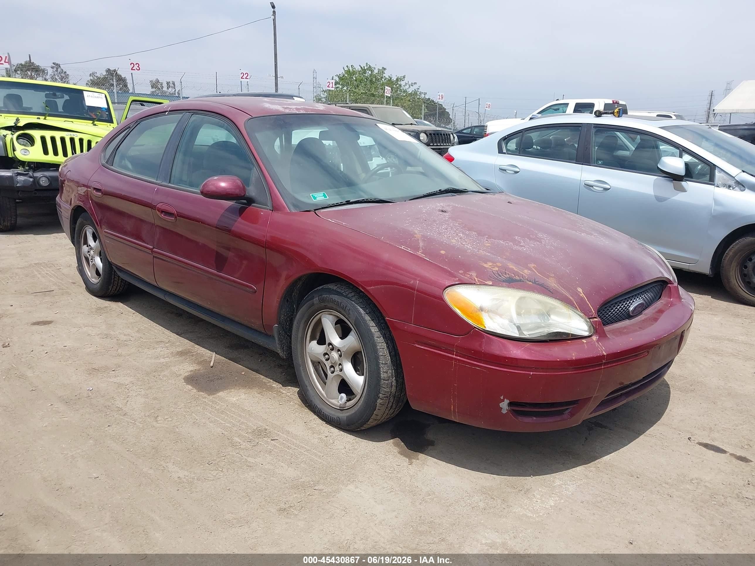 2004 Ford Taurus Se Red vin: 1FAFP53U84G127924