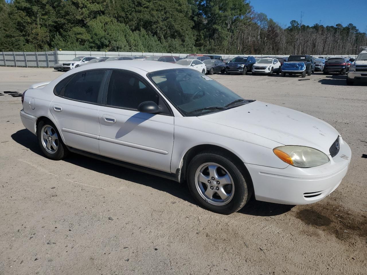 2006 Ford Taurus Se White vin: 1FAFP53U86A195629