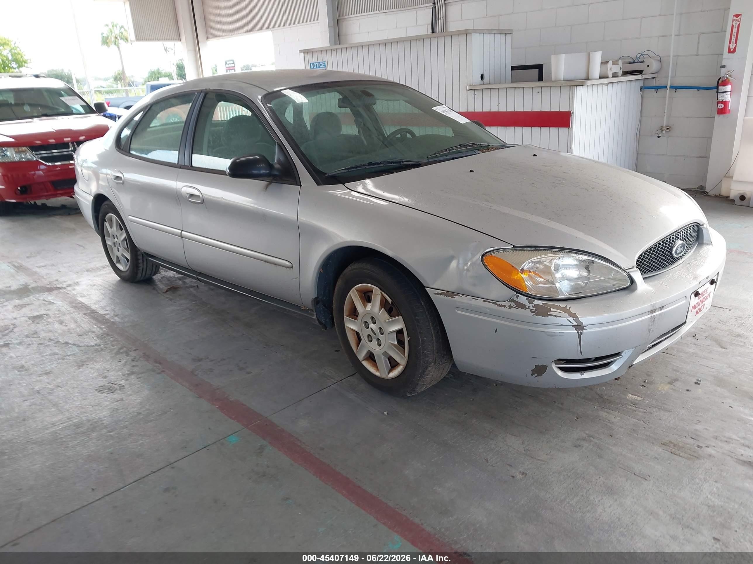 2007 Ford Taurus Se Silver vin: 1FAFP53U87A156377