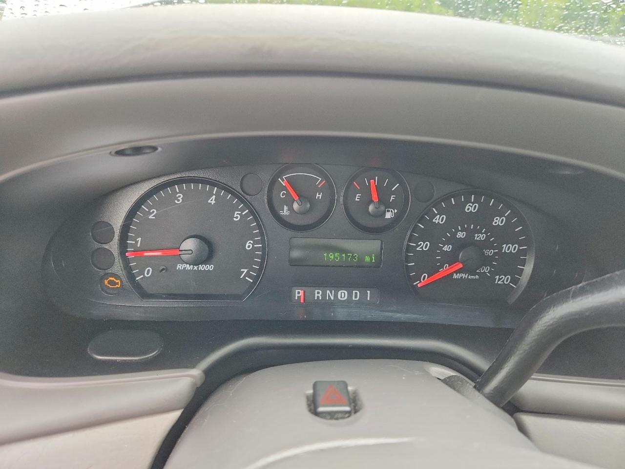 2007 Ford Taurus Se Silver vin: 1FAFP53U87A164625