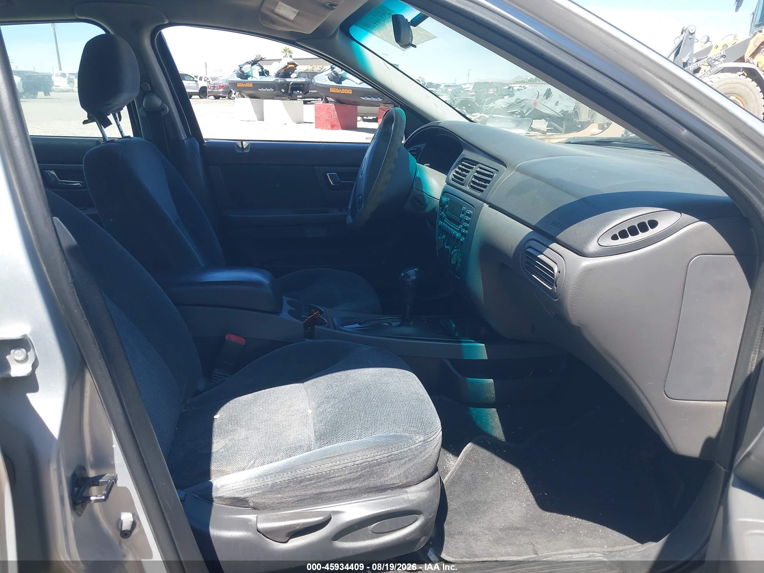 2002 Ford Taurus Se Standard Silver vin: 1FAFP53U92G175946