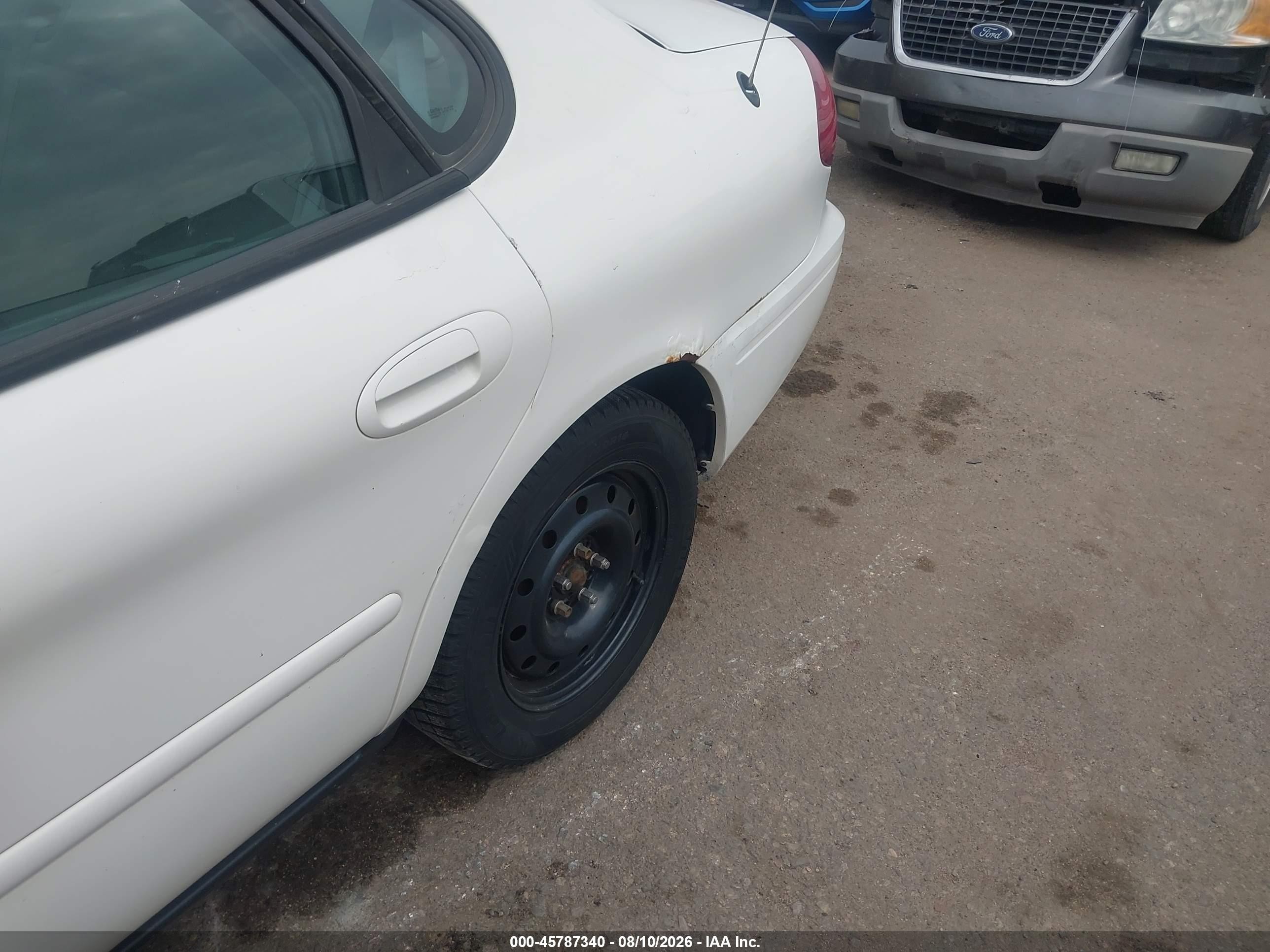 2004 Ford Taurus Se White vin: 1FAFP53U94A102310