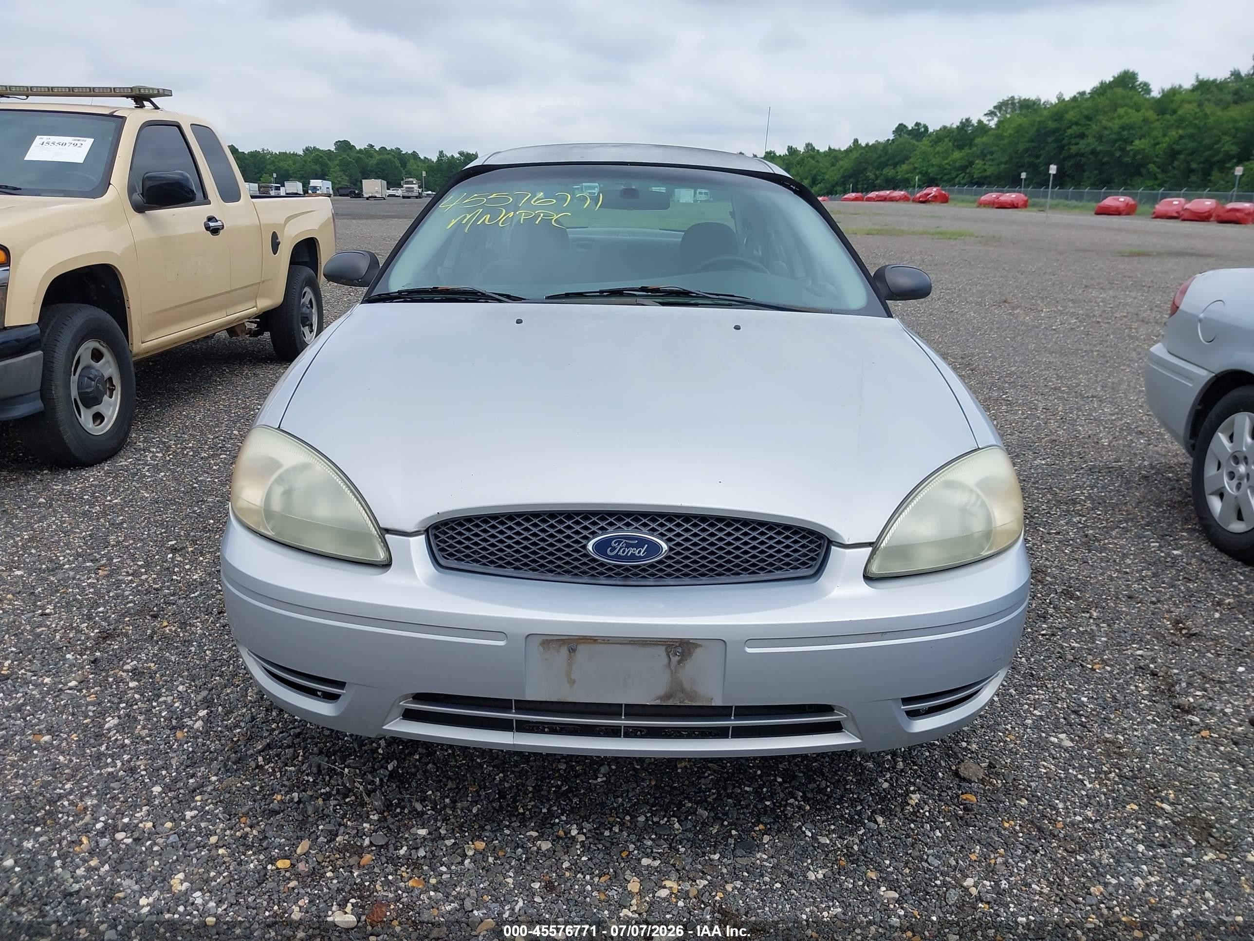 2005 Ford Taurus Se Gray vin: 1FAFP53U95A117181