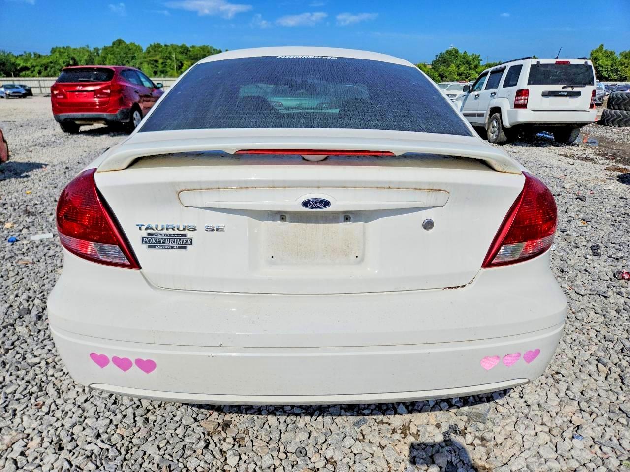 2006 Ford Taurus Se Белый vin: 1FAFP53U96A195526