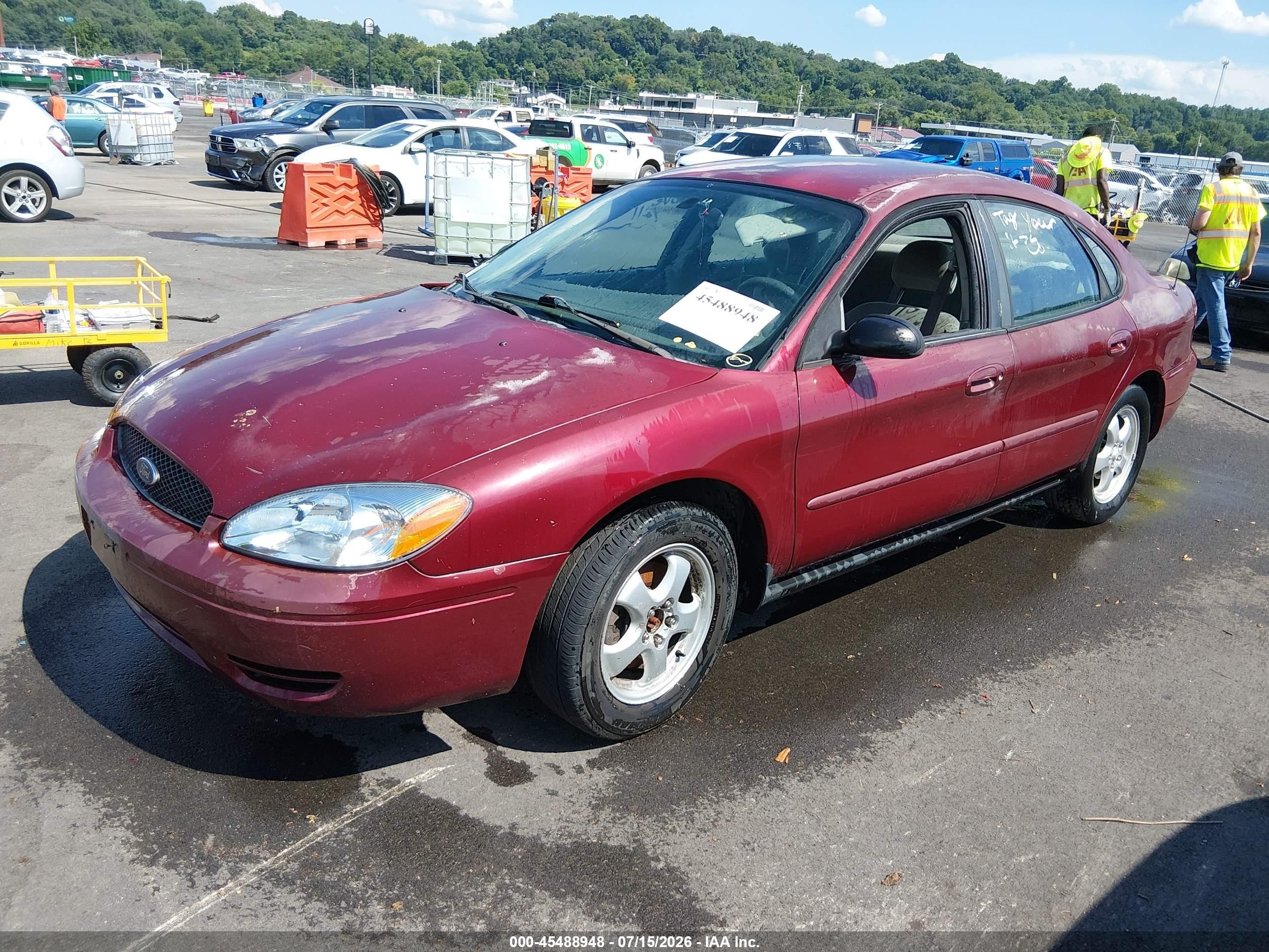 2006 Ford Taurus Se Темно-бордовый vin: 1FAFP53U96A197566