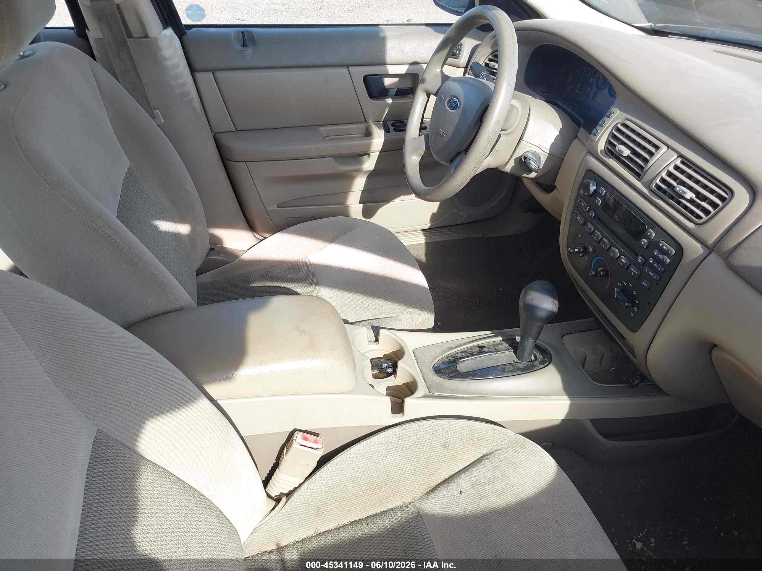 2007 Ford Taurus Se Бежевый vin: 1FAFP53U97A155576