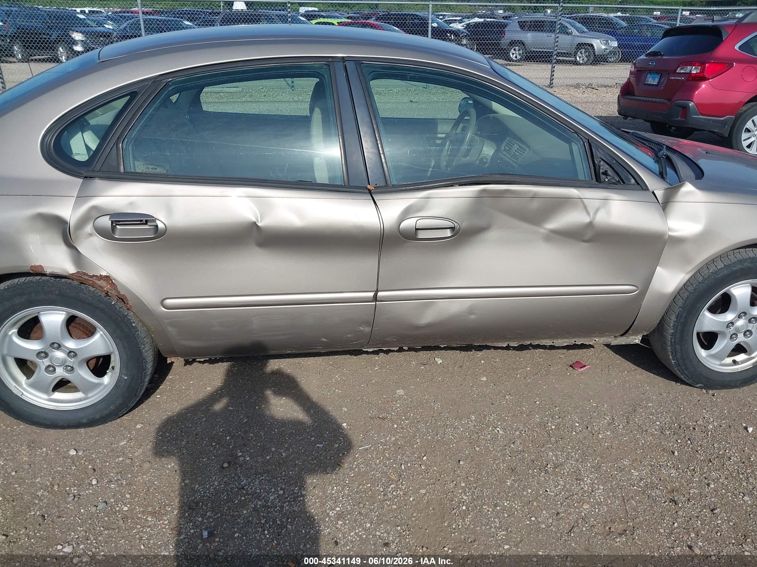 2007 Ford Taurus Se Бежевый vin: 1FAFP53U97A155576