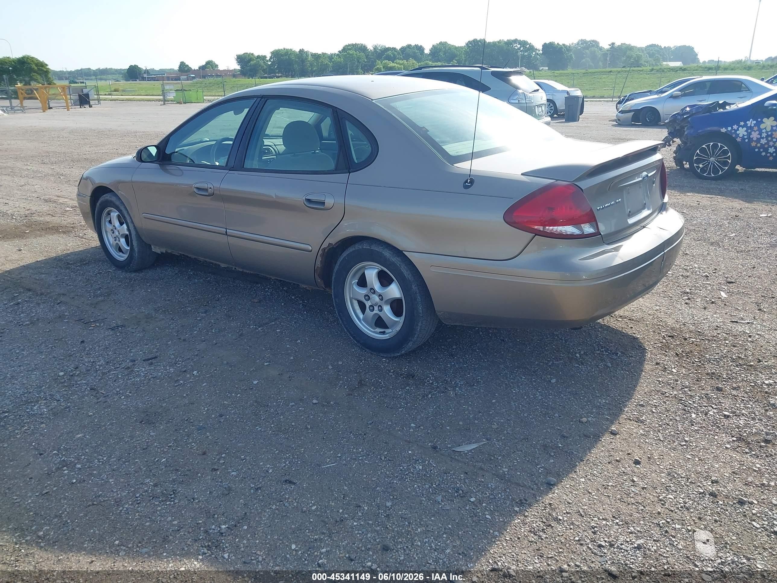 2007 Ford Taurus Se Бежевый vin: 1FAFP53U97A155576