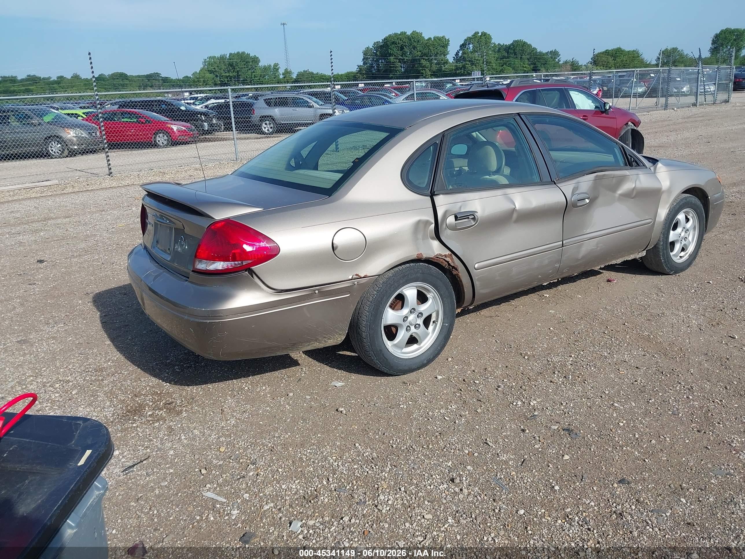 2007 Ford Taurus Se Бежевый vin: 1FAFP53U97A155576