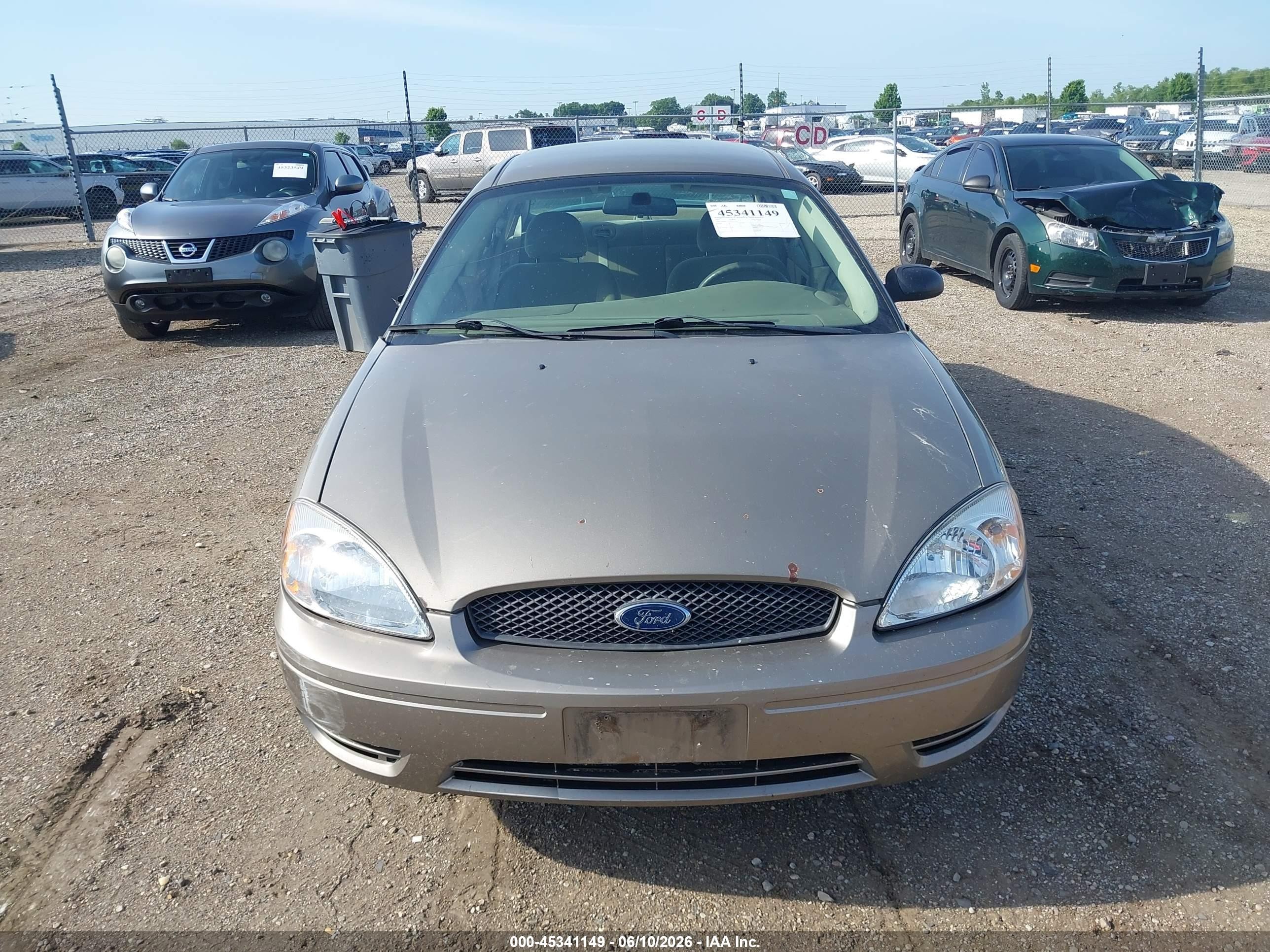2007 Ford Taurus Se Бежевый vin: 1FAFP53U97A155576