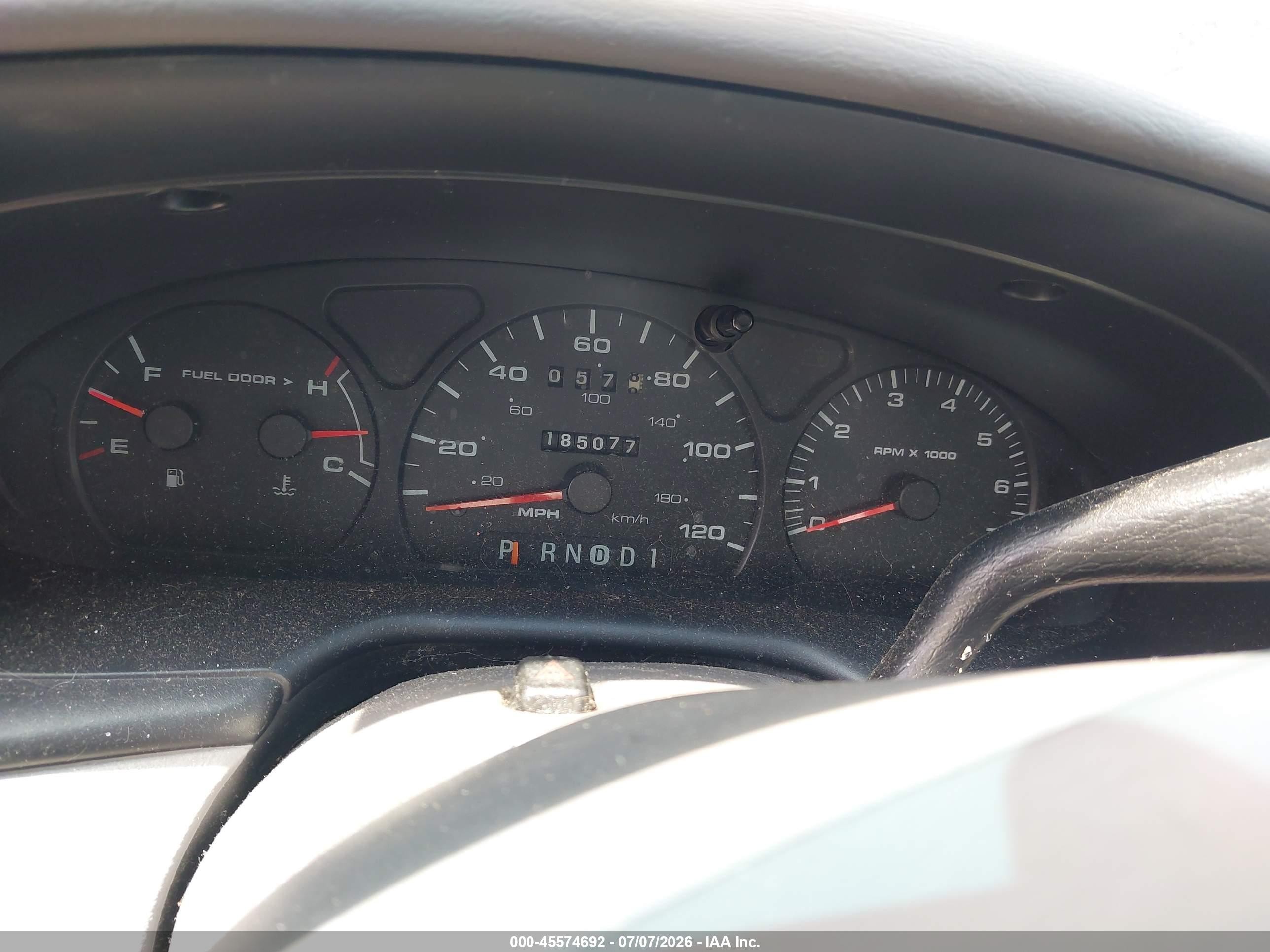 2001 Ford Taurus Se Silver vin: 1FAFP53UX1A192174