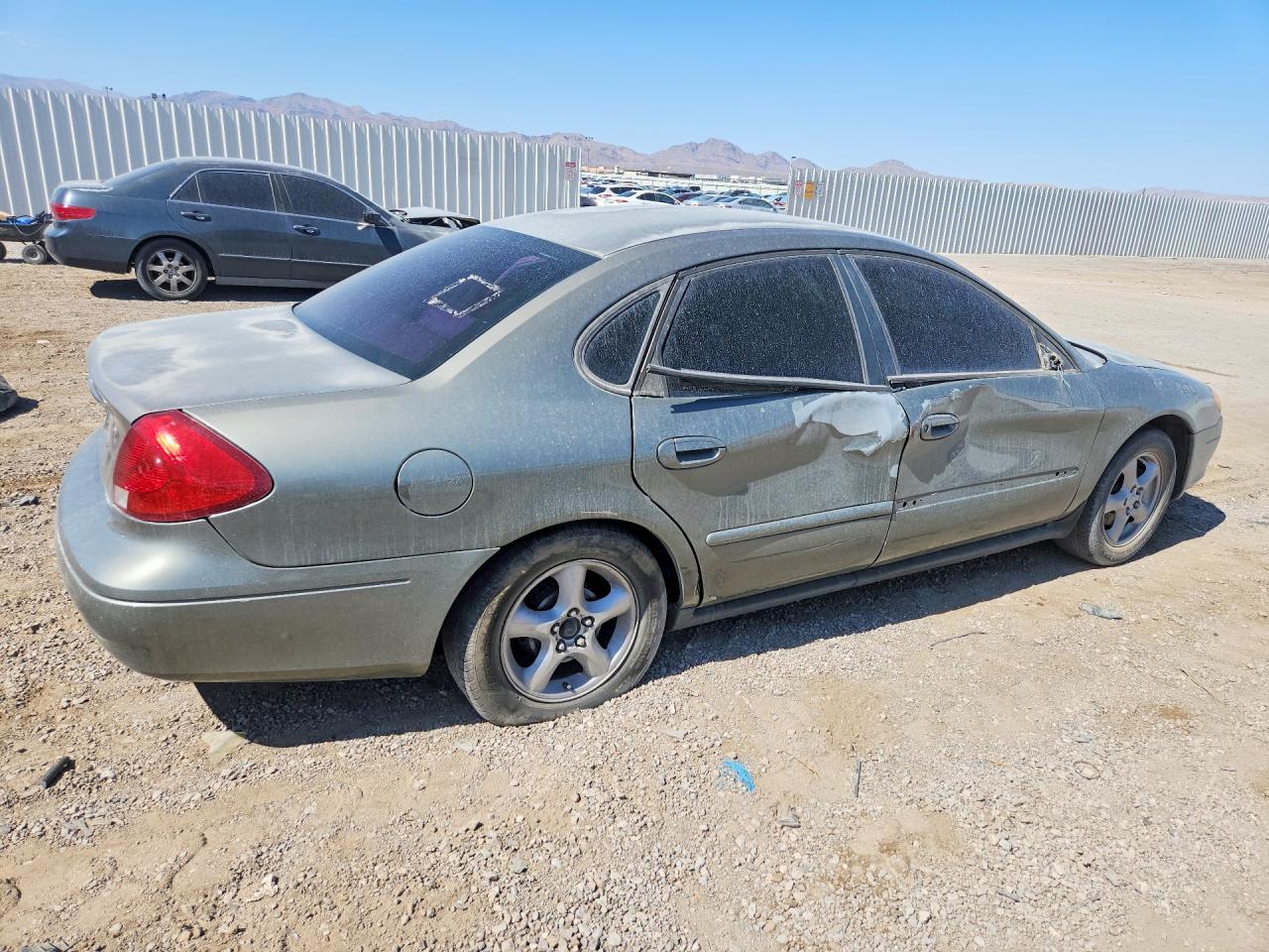 2002 Ford Taurus Se Серый vin: 1FAFP53UX2A190538