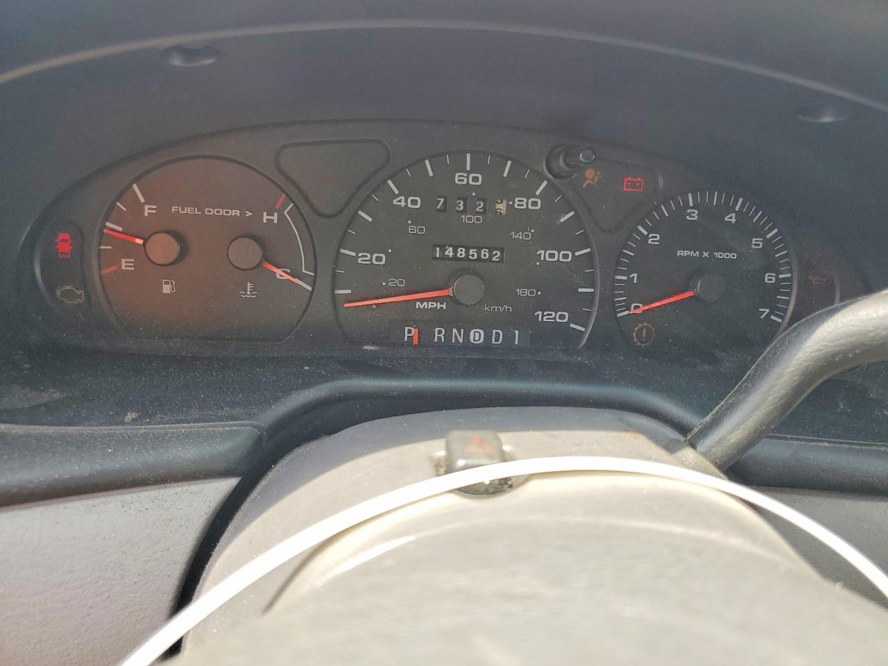2002 Ford Taurus Se Red vin: 1FAFP53UX2G254056