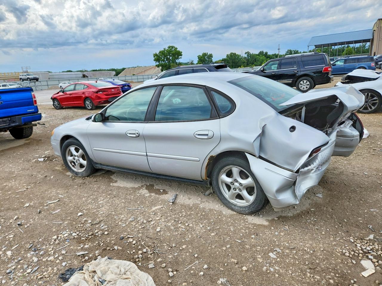 2003 Ford Taurus Se Silver vin: 1FAFP53UX3G152757