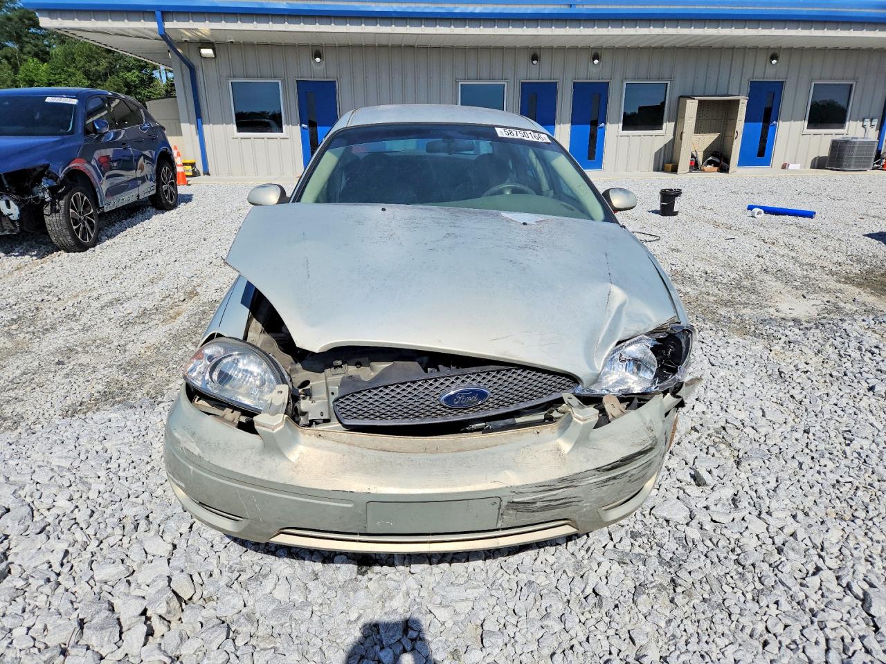 2004 Ford Taurus Se Золотой vin: 1FAFP53UX4A147918