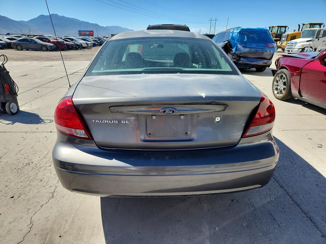 2005 Ford Taurus Se Gray vin: 1FAFP53UX5A235496