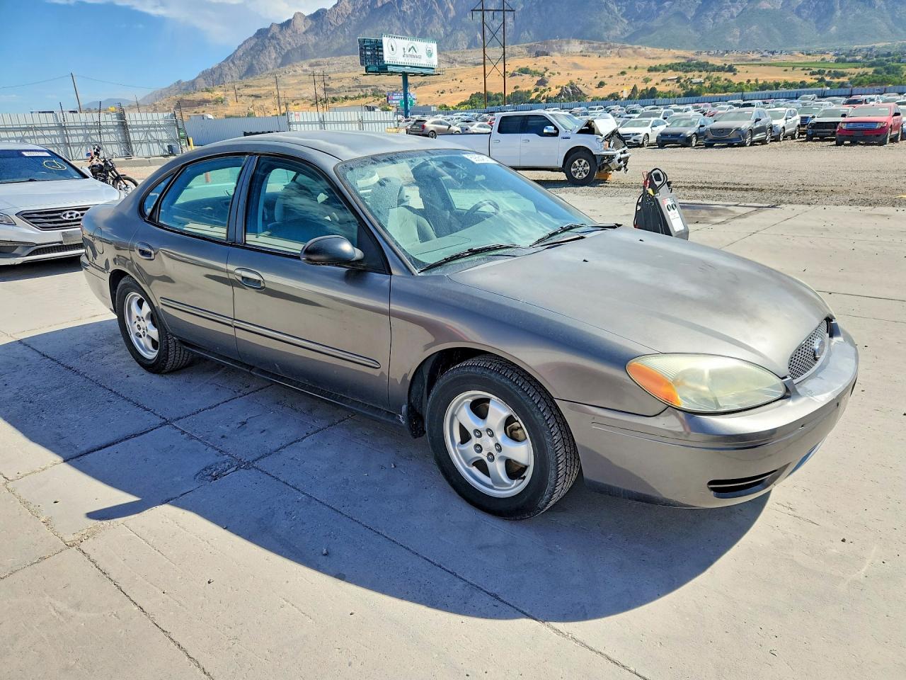 2005 Ford Taurus Se Gray vin: 1FAFP53UX5A235496