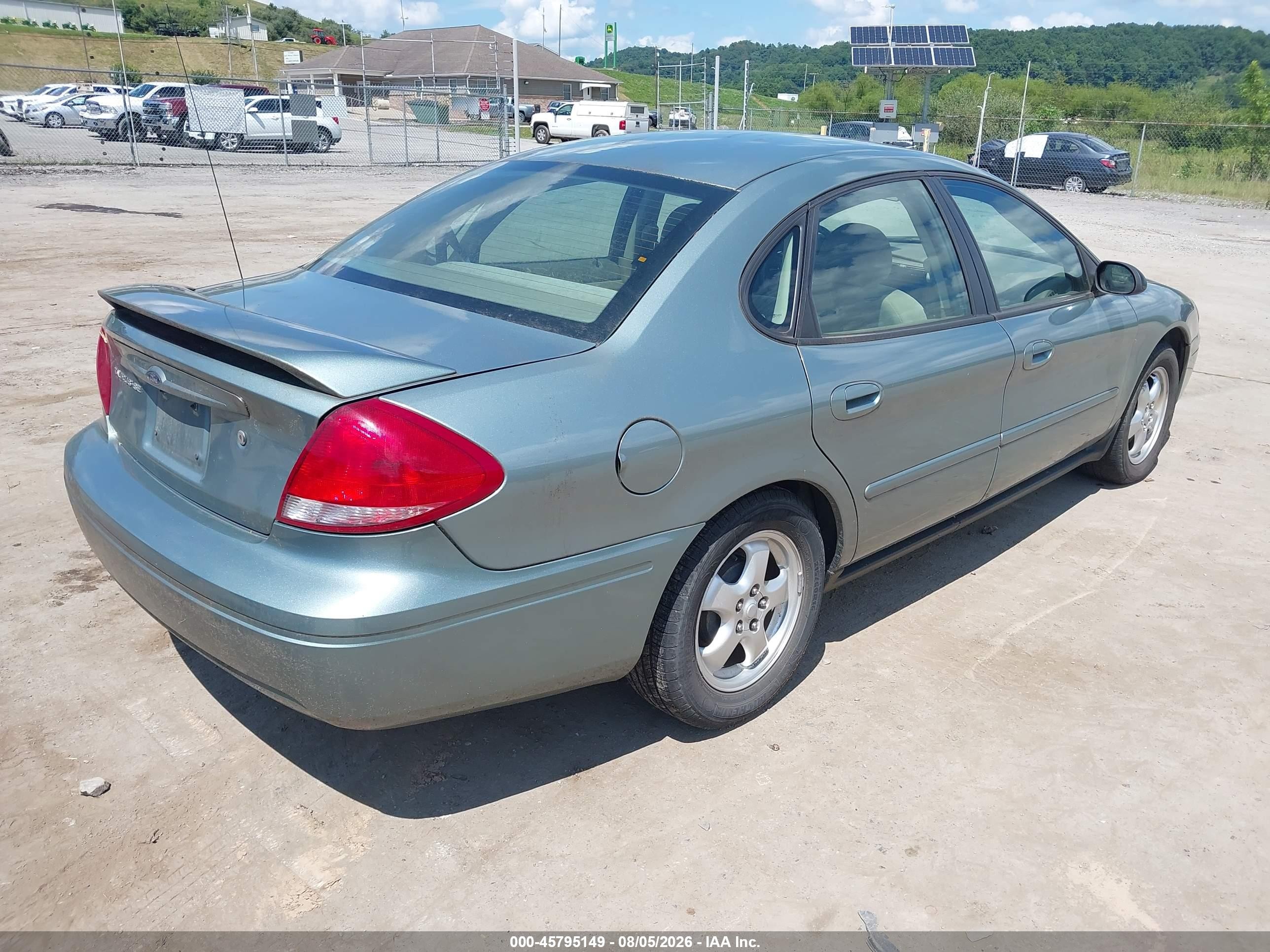 2005 Ford Taurus Se Green vin: 1FAFP53UX5A301142