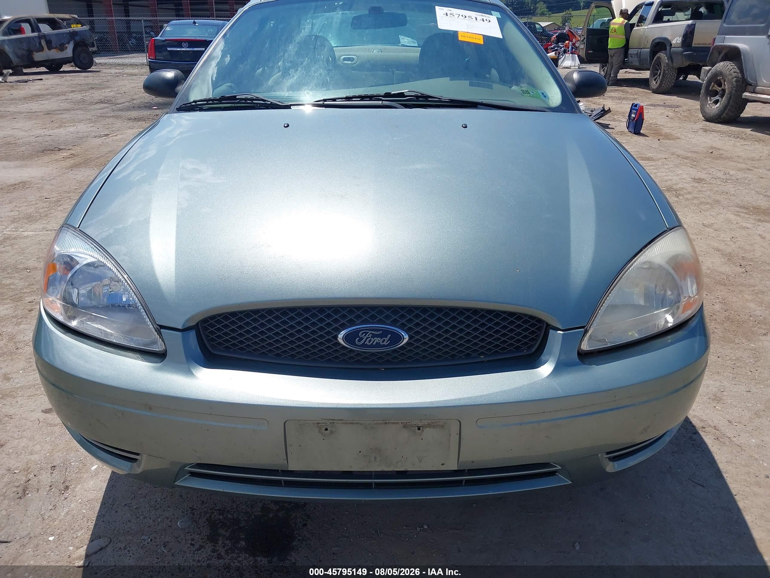 2005 Ford Taurus Se Green vin: 1FAFP53UX5A301142