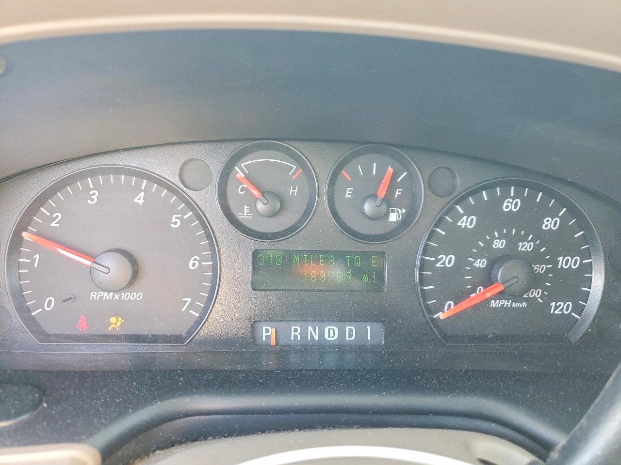 2006 Ford Taurus Se Бордовый vin: 1FAFP53UX6A188553