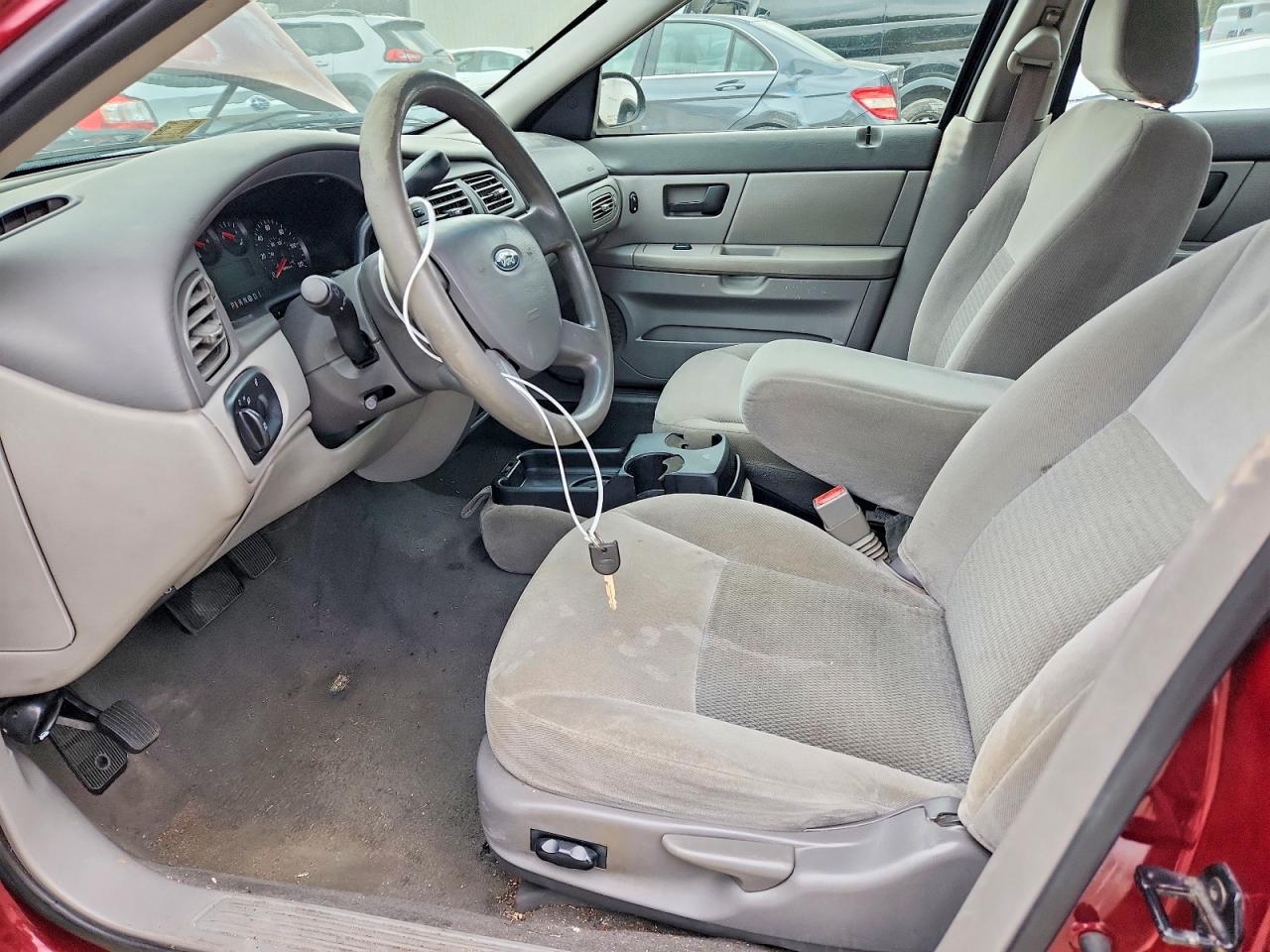 2006 Ford Taurus Se Maroon vin: 1FAFP53UX6A204279