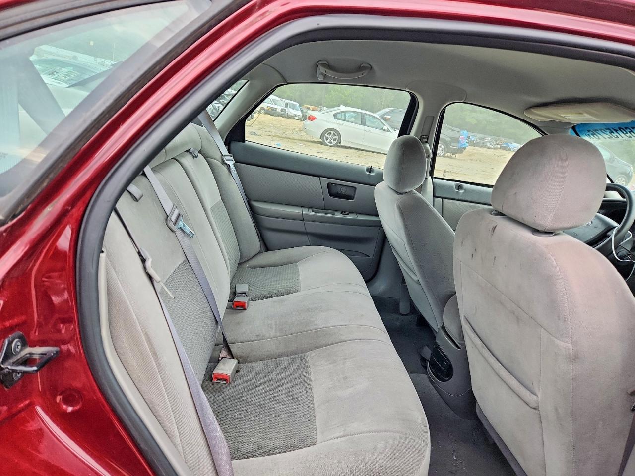2006 Ford Taurus Se Maroon vin: 1FAFP53UX6A204279
