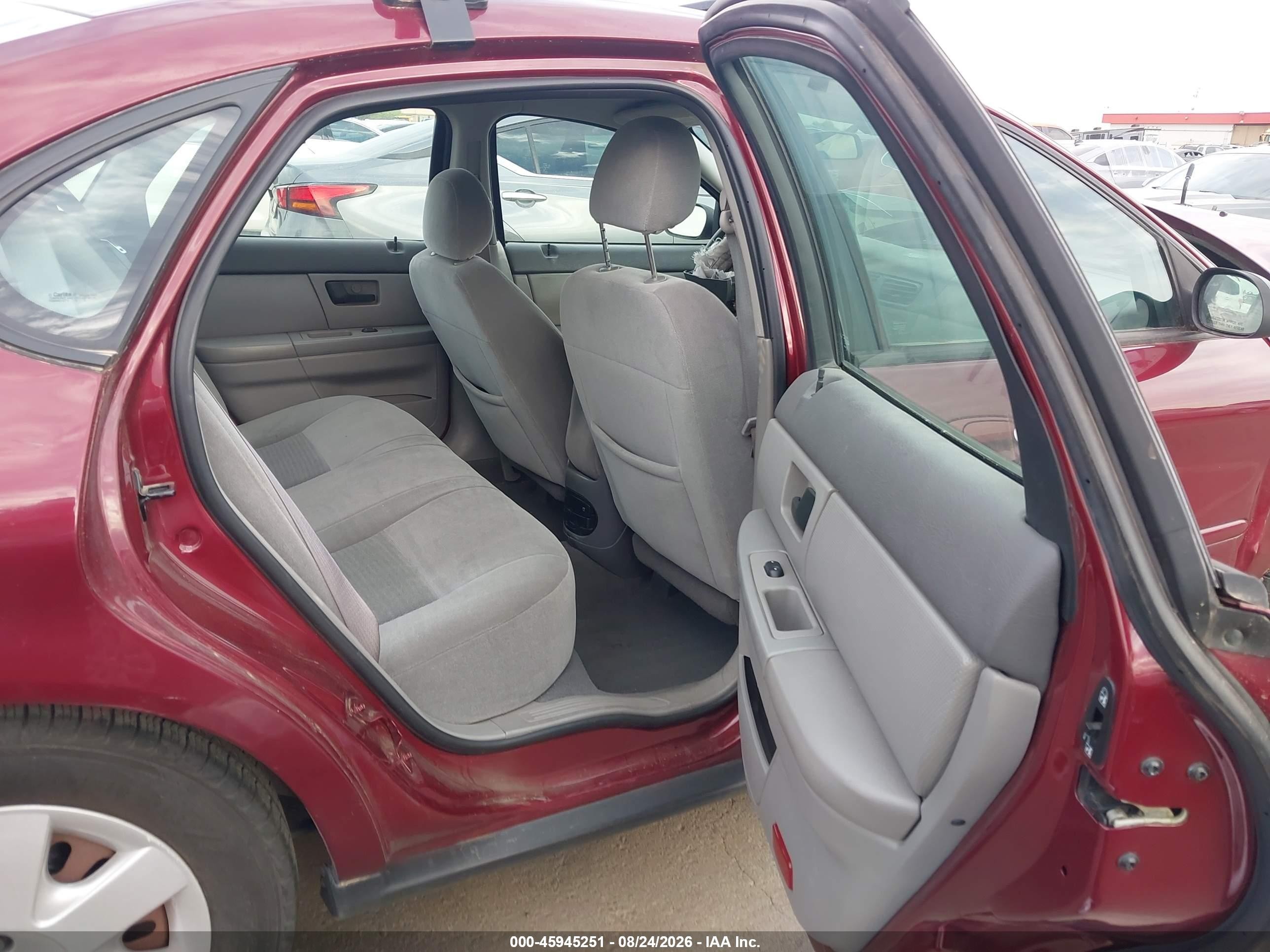 2007 Ford Taurus Se Red vin: 1FAFP53UX7A112123