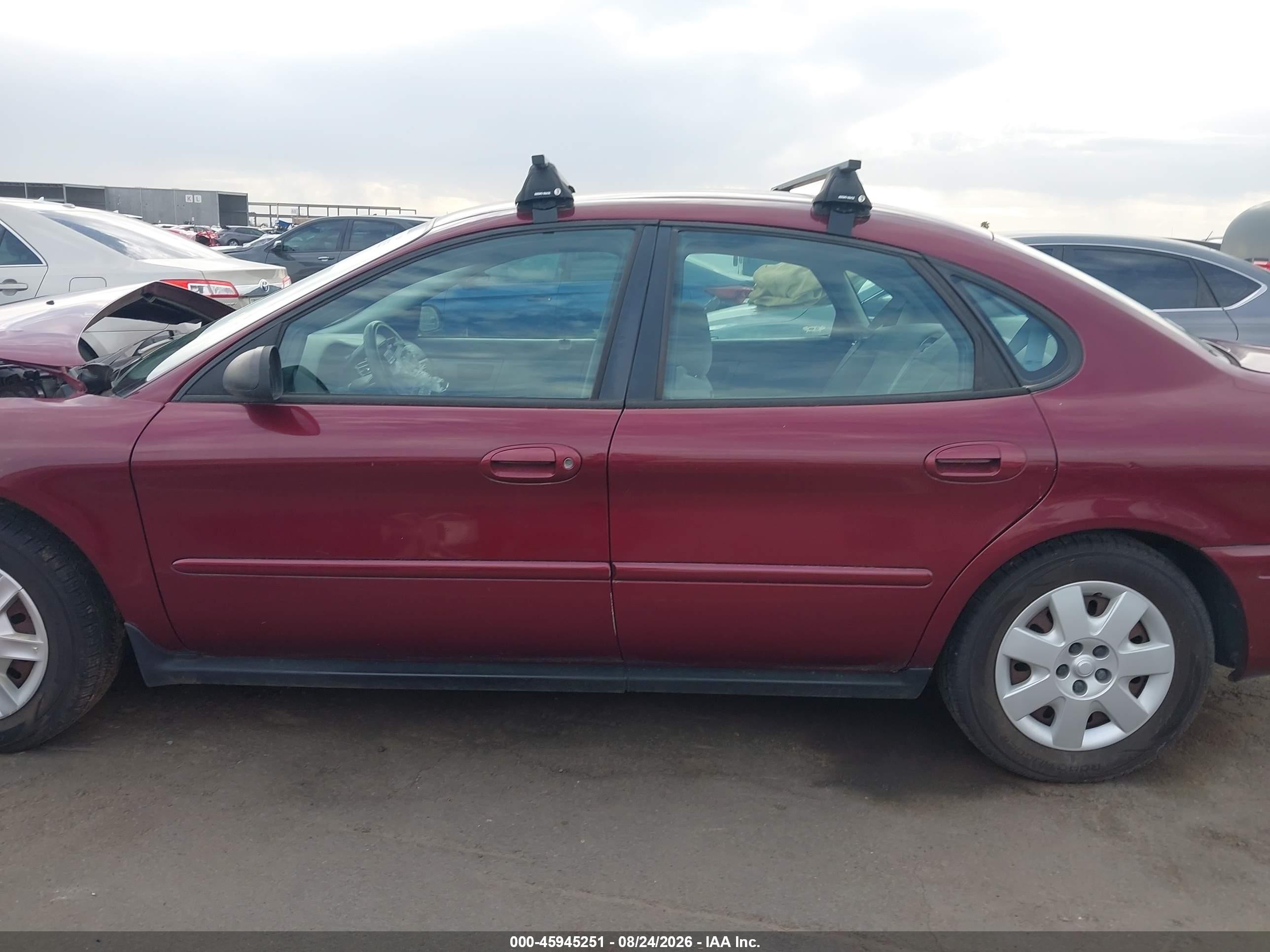 2007 Ford Taurus Se Red vin: 1FAFP53UX7A112123