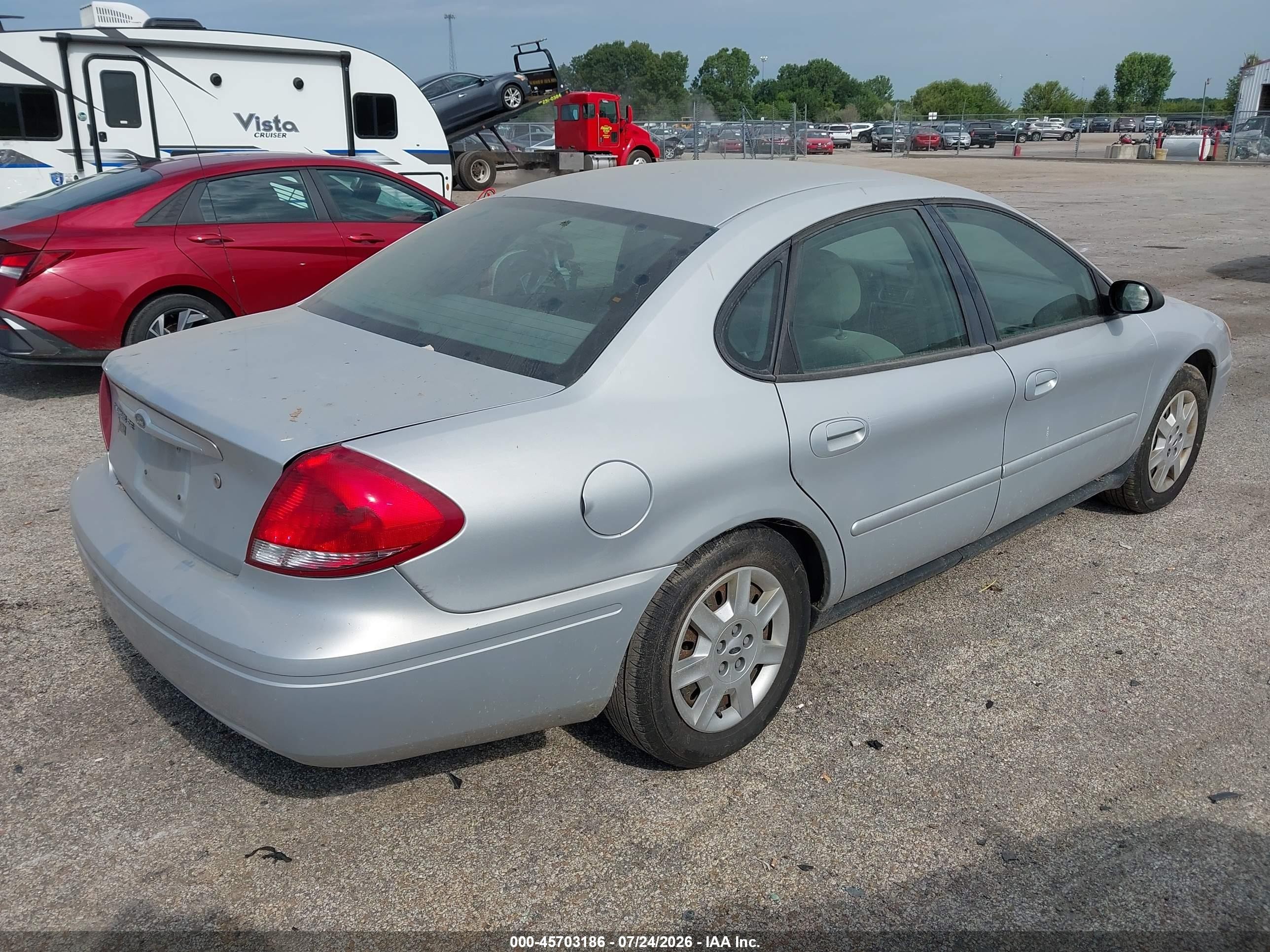 2007 Ford Taurus Se Silver vin: 1FAFP53UX7A213839