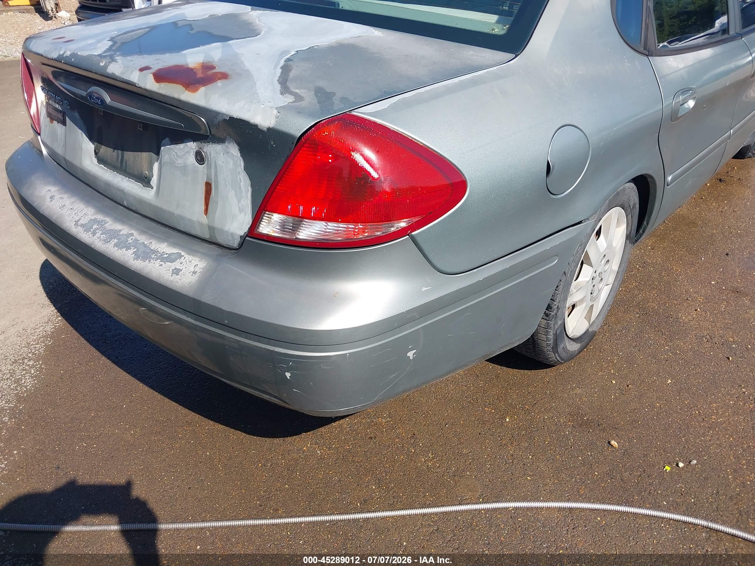 2007 Ford Taurus Se Green vin: 1FAFP53UX7A216126