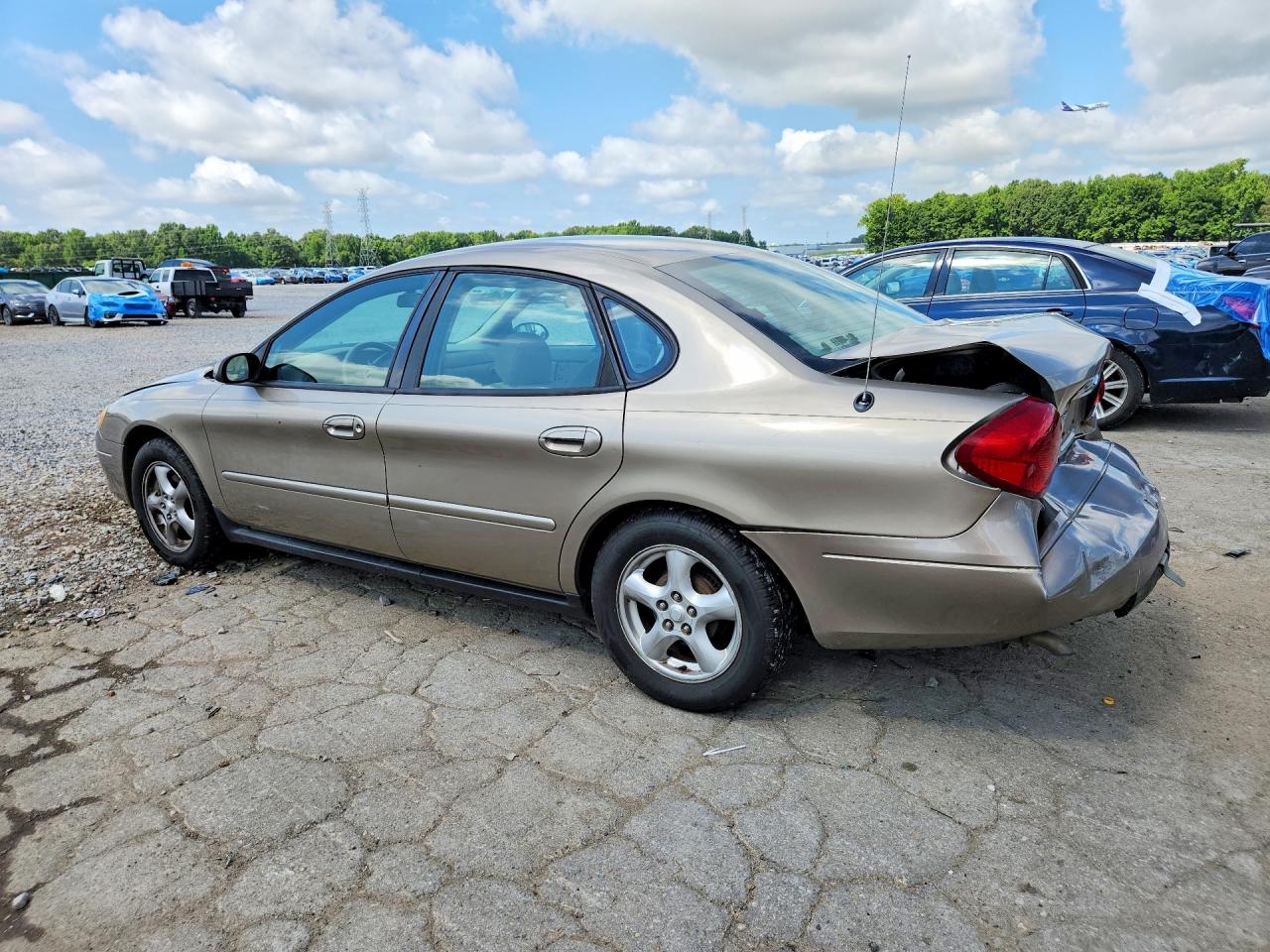 2003 Ford Taurus Ses Tan vin: 1FAFP55203G136000