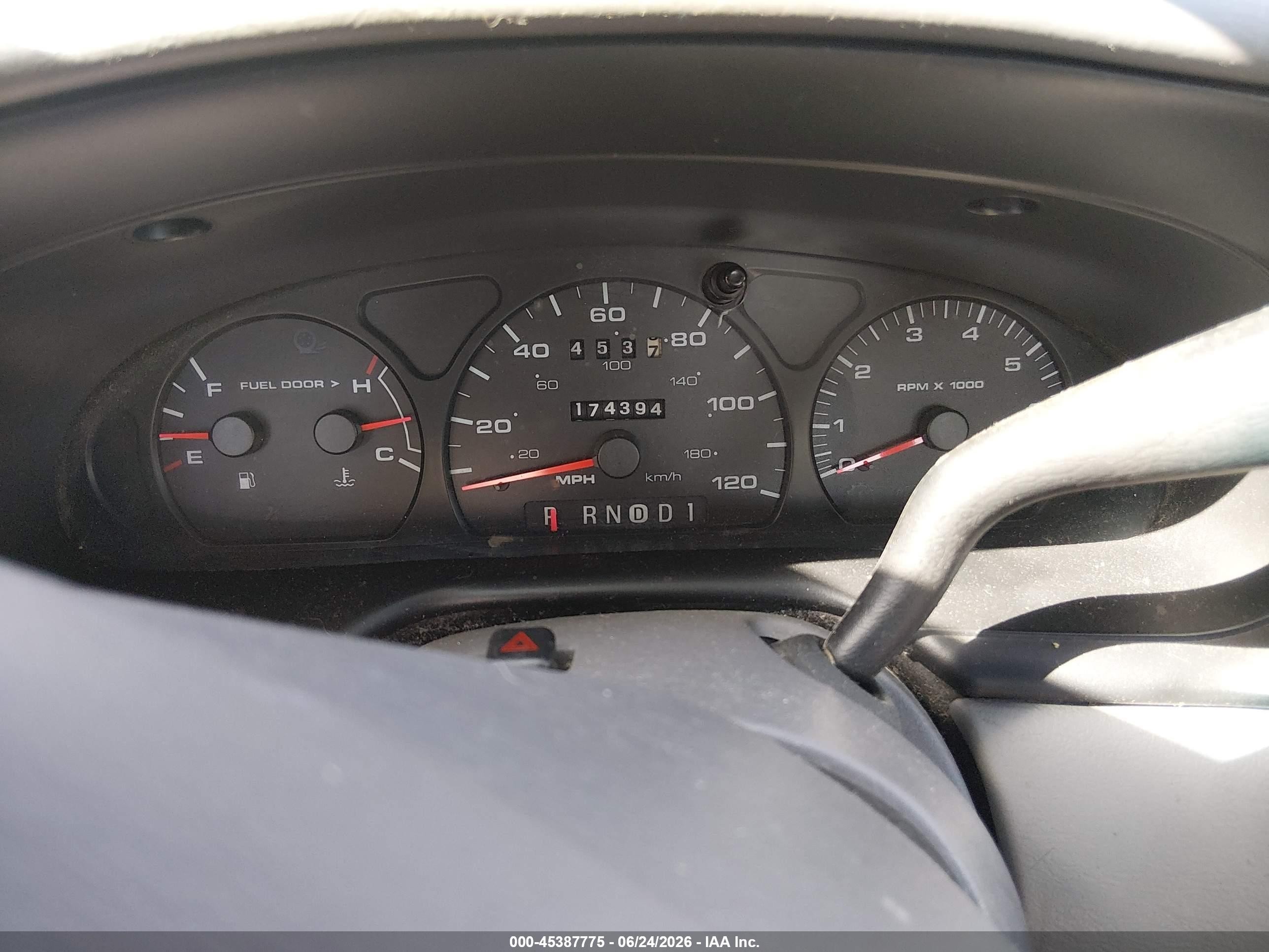 2002 Ford Taurus Ses Standard Silver vin: 1FAFP55212G258749