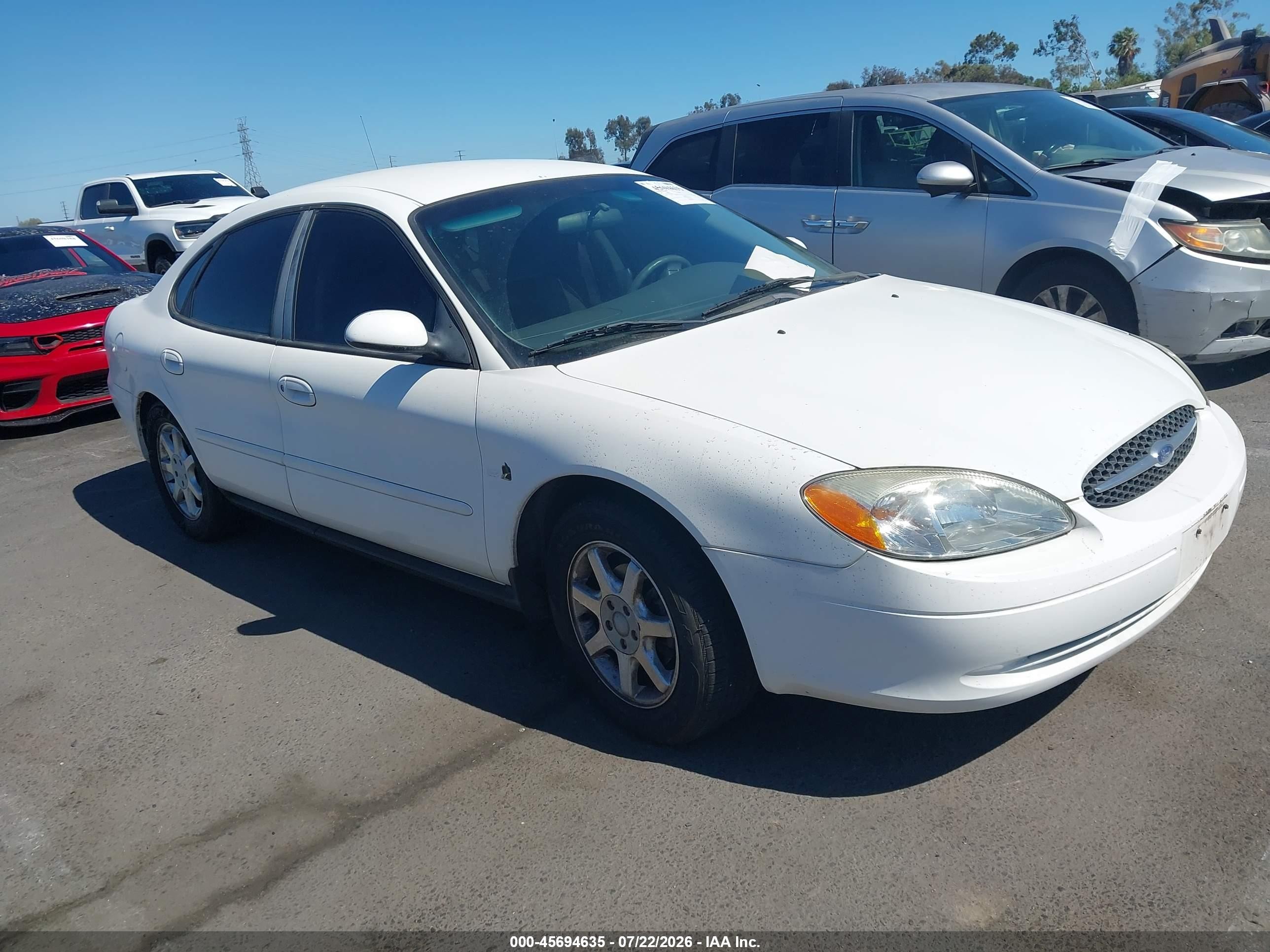 2000 Ford Taurus Ses White vin: 1FAFP5522YG140346