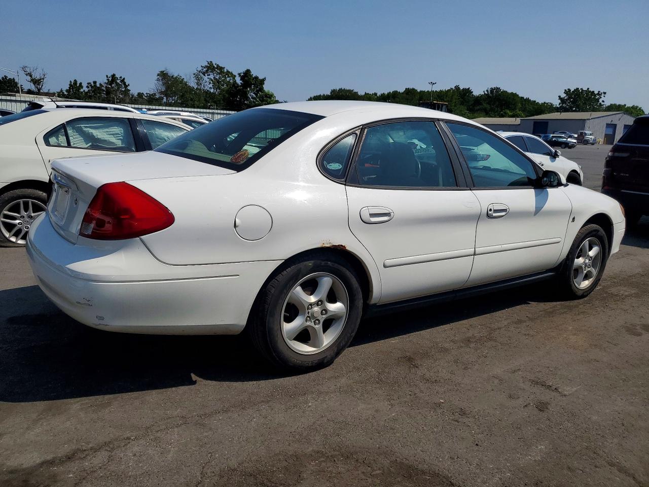 2001 Ford Taurus Ses White vin: 1FAFP55231G243801