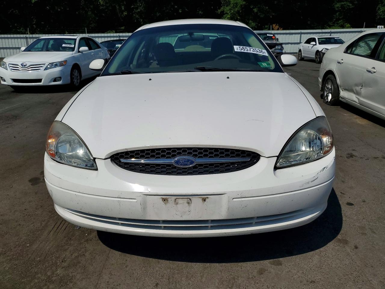 2001 Ford Taurus Ses White vin: 1FAFP55231G243801