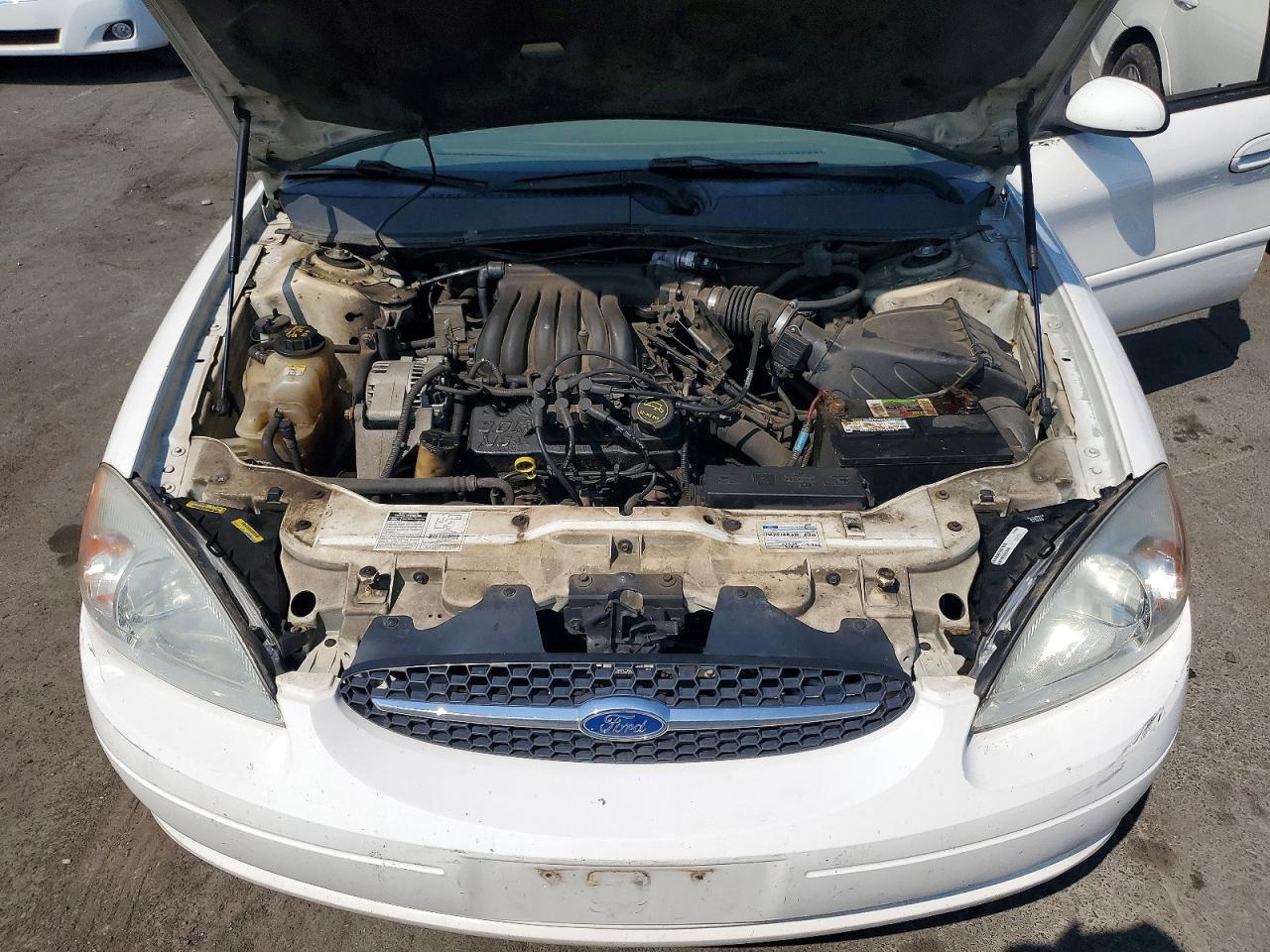 2001 Ford Taurus Ses White vin: 1FAFP55231G243801