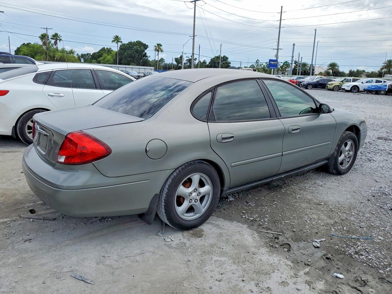 2003 Ford Taurus Ses Silver vin: 1FAFP55233A214336