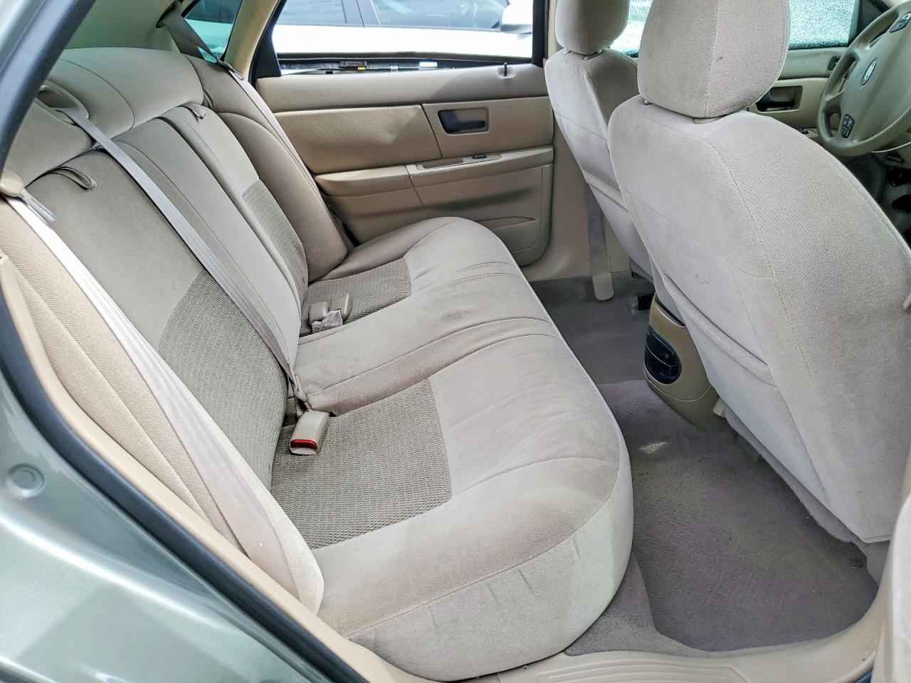2003 Ford Taurus Ses Silver vin: 1FAFP55233A214336