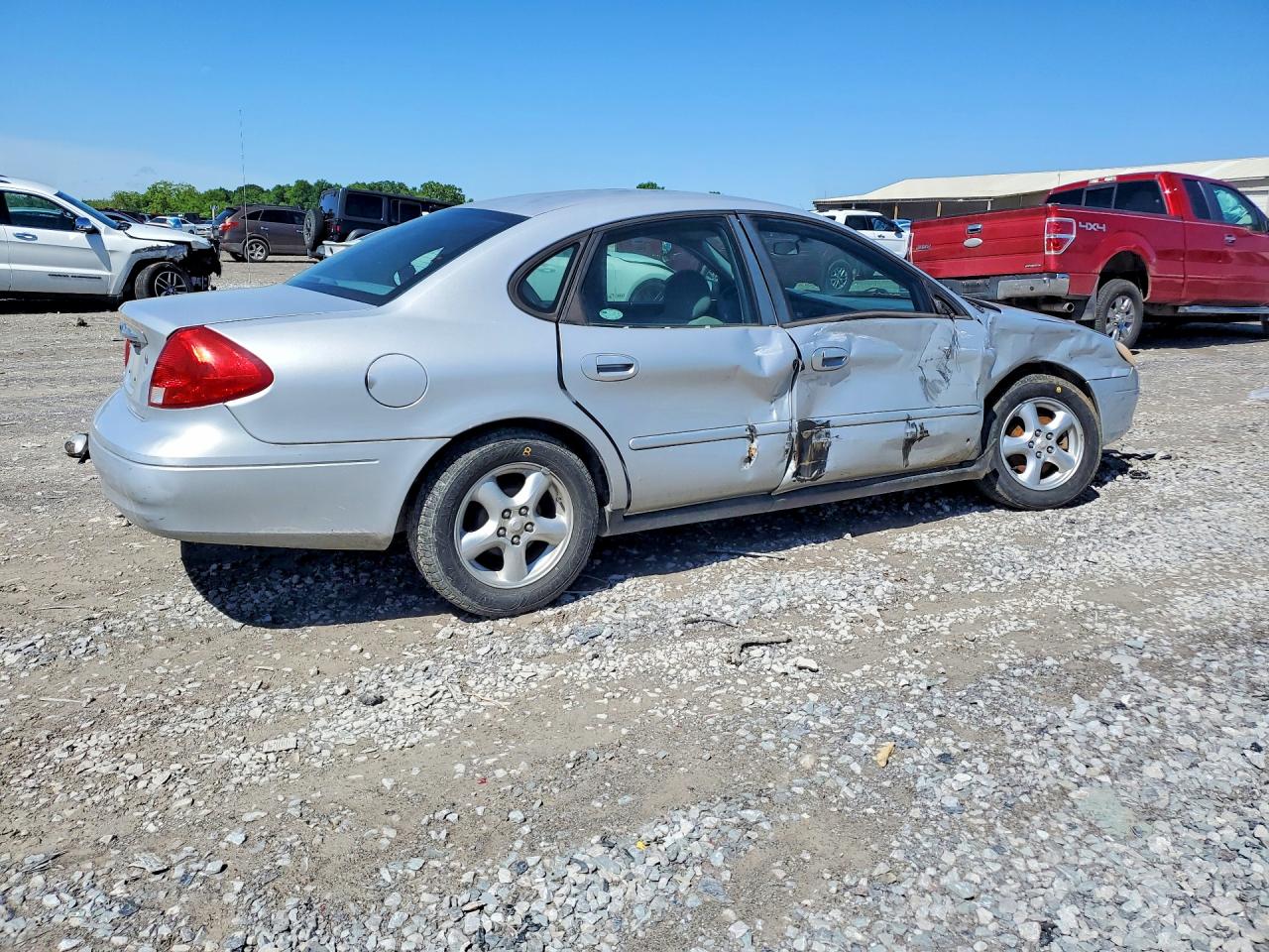 2003 Ford Taurus Ses Silver vin: 1FAFP55243A238564