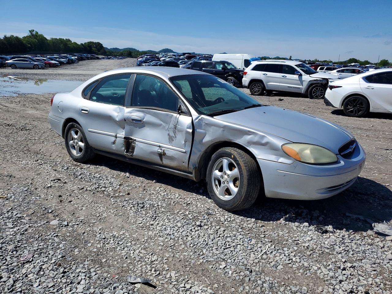 2003 Ford Taurus Ses Silver vin: 1FAFP55243A238564