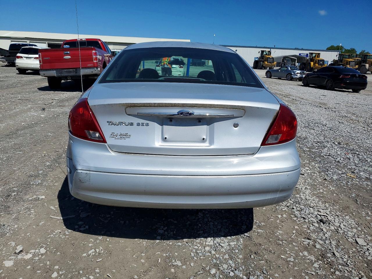 2003 Ford Taurus Ses Silver vin: 1FAFP55243A238564