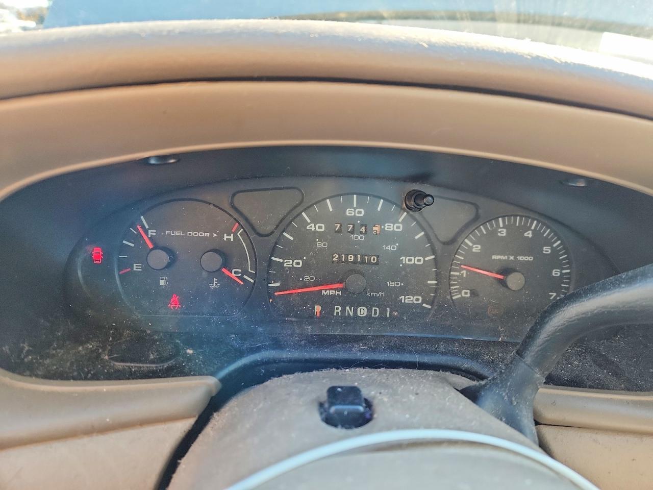 2003 Ford Taurus Ses Gold vin: 1FAFP55243G201155