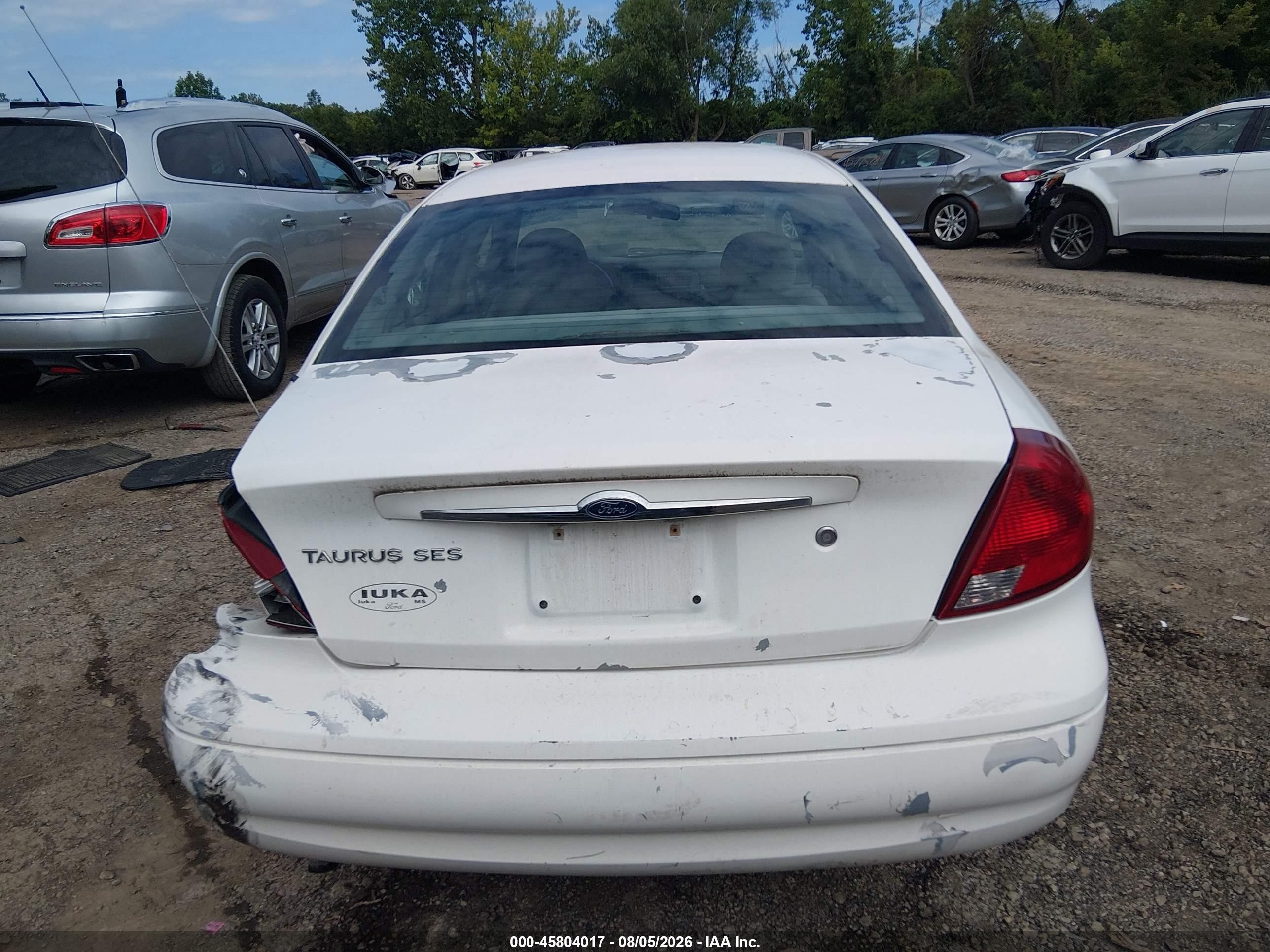 2003 Ford Taurus Ses White vin: 1FAFP55253G137658