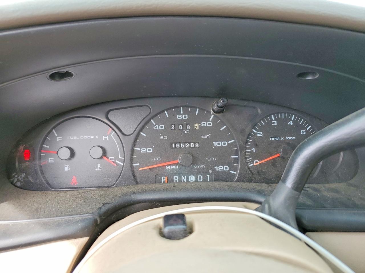 2000 Ford Taurus Ses Burgundy vin: 1FAFP5525YG146528